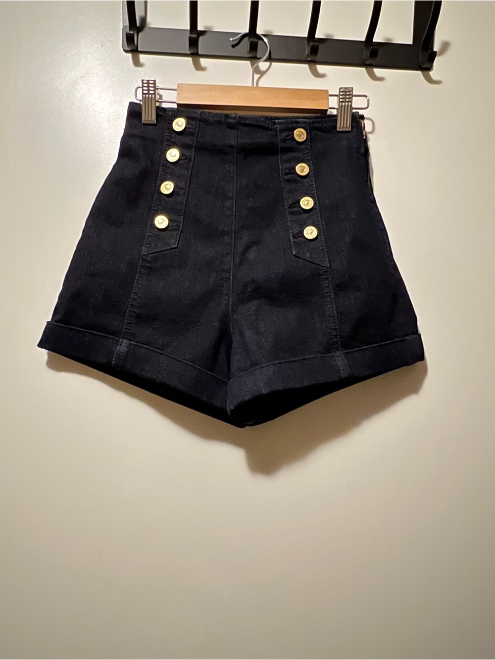 Guess High-Waist Navy Sailor Shorts